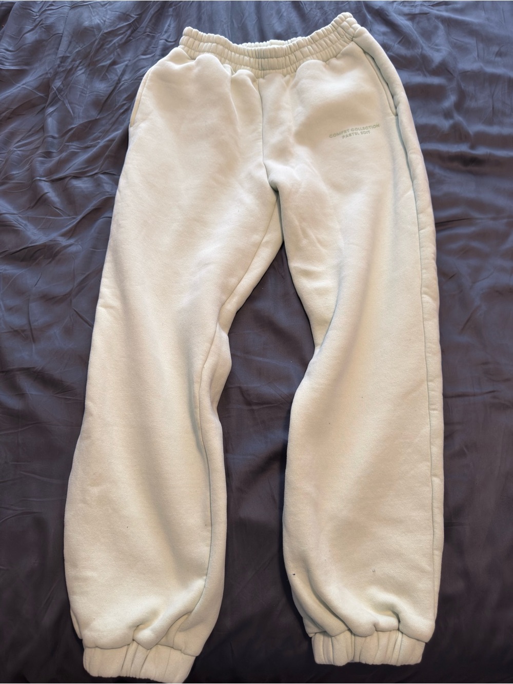 Comfort Collection Cream Women’s Fleece Joggers